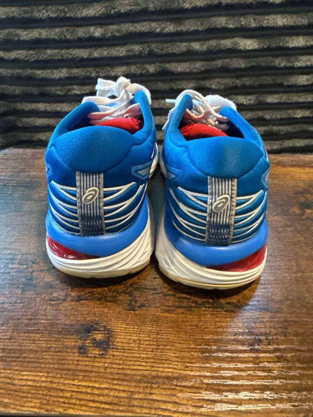 ASICS Women's GEL-Cumulus 21 Retro Tokyo Electric Blue/White - Picture 3 of 7